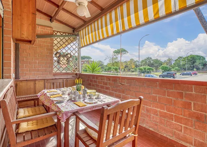 2 Bedroom Lovely Apartment In Grosseto