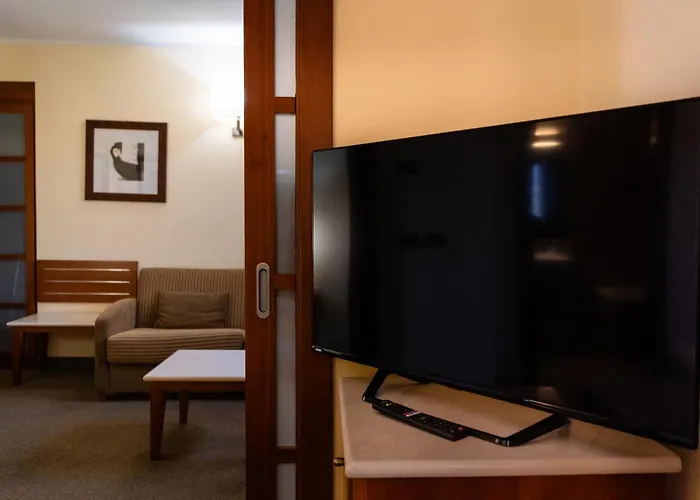 Hotel Airone